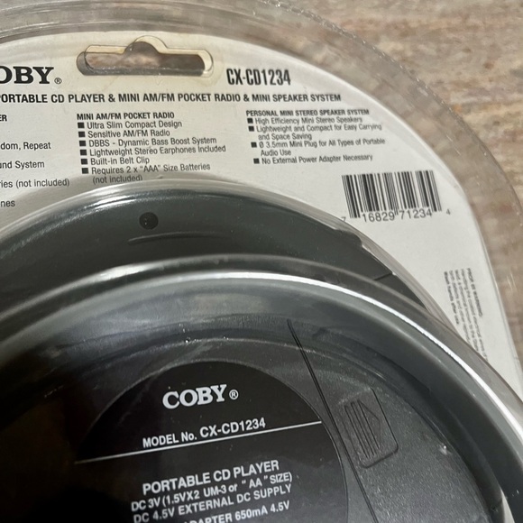 New Coby CX-CD1234 personal portable CD player mini AM/FM radio & mini speakers - Picture 12 of 16